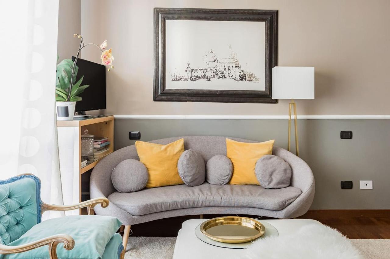Golden Suite Apartment & Day Use Milan Exterior photo